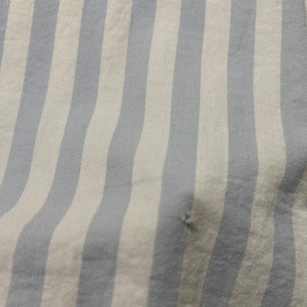 Universal Threads button down - Picture 4 of 4
